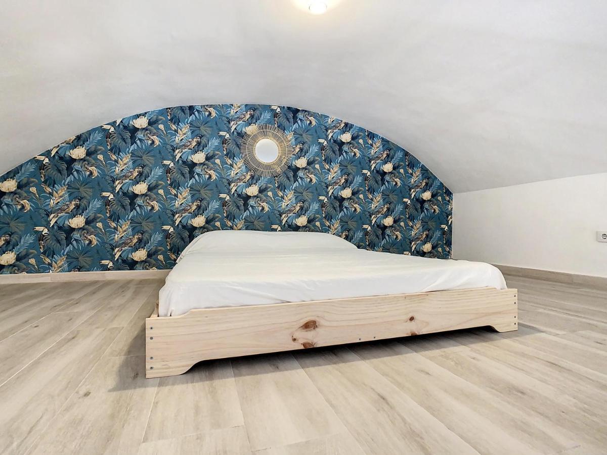 Apartcity Triana Sevilla Kültér fotó