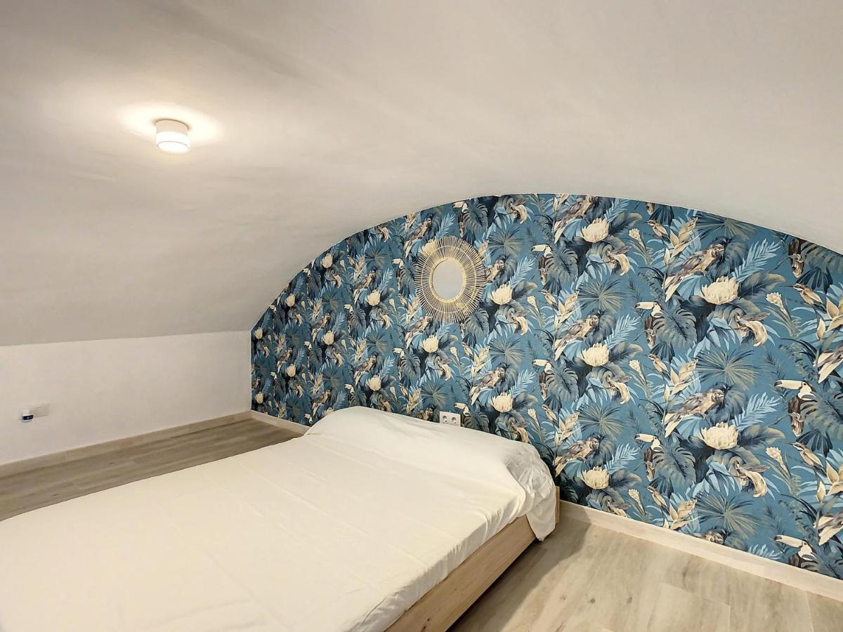Apartcity Triana Sevilla Kültér fotó