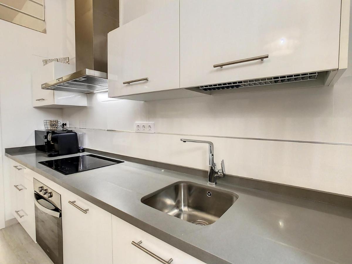 Apartcity Triana Sevilla Kültér fotó